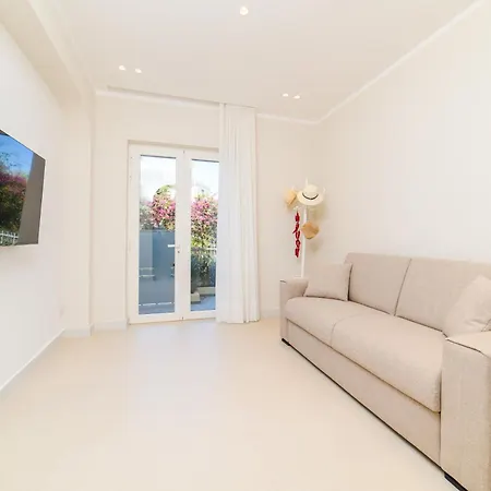 Estate4home - 21 Luxury Apartment